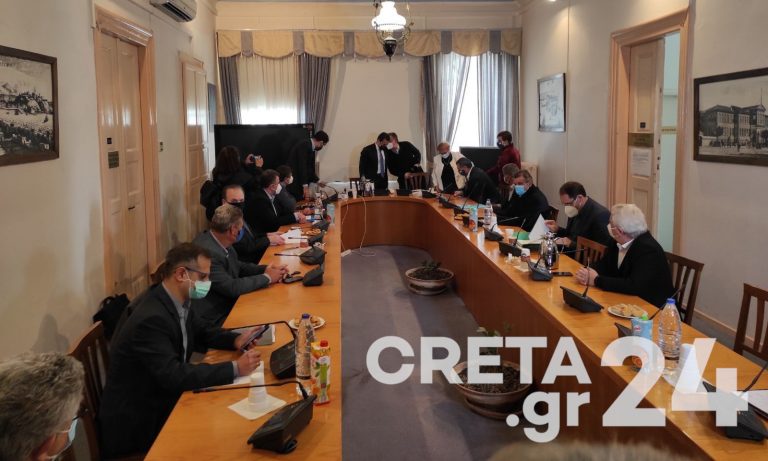 Στο Ρέθυμνο ο υπουργός Περιβάλλοντος και Ενέργειας (εικόνες)