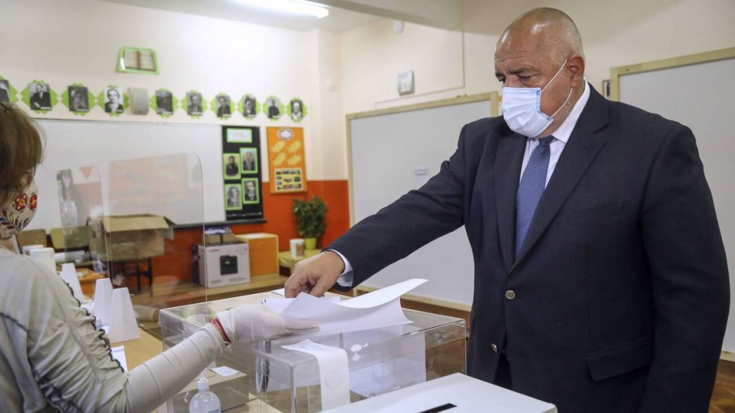 Βουλγαρία: Tον σχηματισμό κυβέρνησης τεχνοκρατών προτείνει o Μπορίσοφ