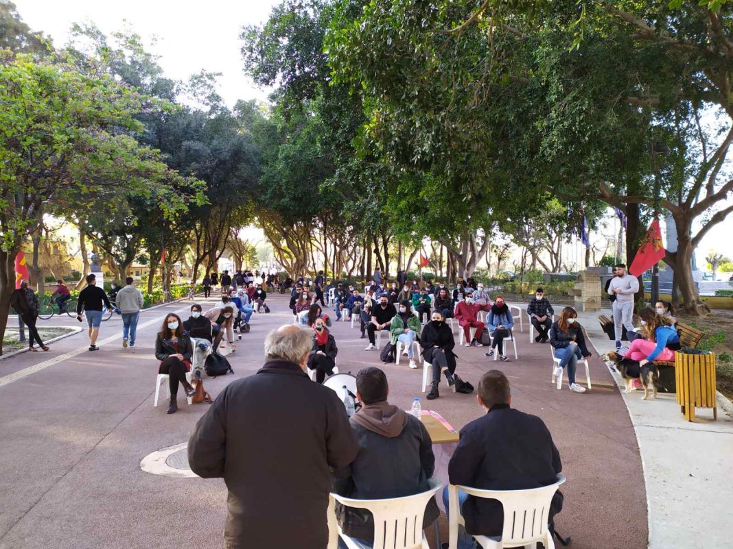 Δεκάδες φοιτητές στην εκδήλωση της ΚΝΕ στο Ηράκλειο
