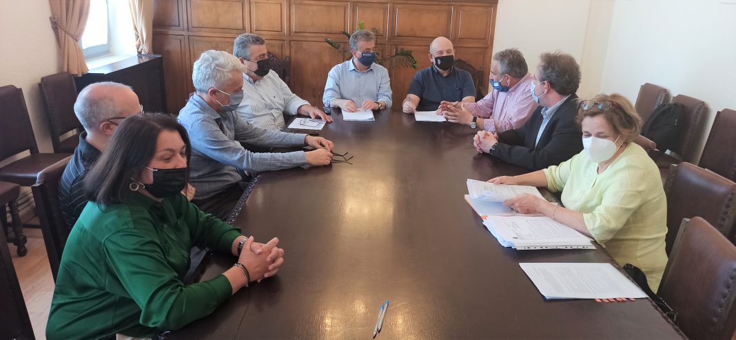 Κρήτη: «Έπεσαν» οι υπογραφές της σύμβασης για την αποκατάσταση ρεμάτων