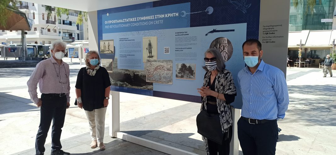 Hράκλειο: Η υπαίθρια έκθεση αφιέρωμα στην Ελληνική επανάσταση μαγνητίζει μικρούς και μεγάλους