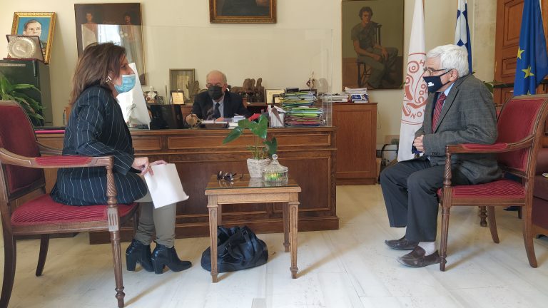 Ηράκλειο: Σύμβαση Δήμου-ΟΑΕΔ για το κτίριο κοινωνικών δομών