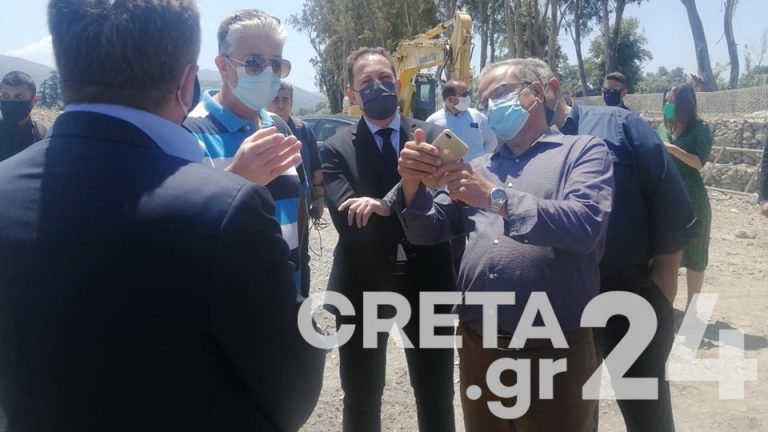 Κρήτη: Στους Αγ. Αποστόλους ο Στ. Πέτσας – Παρουσιάστηκε η μελέτη ανάπλασης της περιοχής (εικόνες)