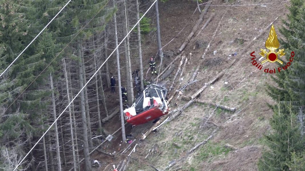 Τραγωδία στην Ιταλία: Τι προκάλεσε την πτώση της καμπίνας του τελεφερίκ