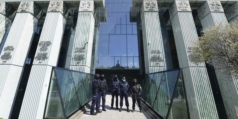 Πολωνία: Εκκενώθηκε το κτίριο του Ανώτατου Δικαστηρίου μετά από απειλή για τοποθέτηση βόμβας