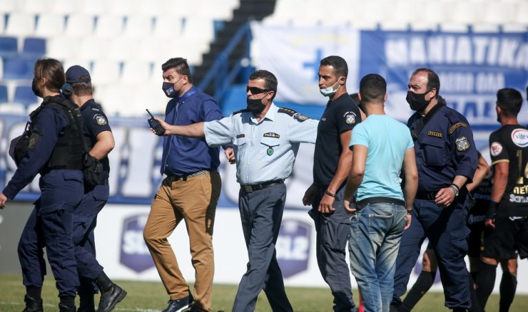 Νέα καταγγελία απο τον Εργοτέλη: “Τι έγινε στα αποδυτήρια στο ημίχρονο εις βάρος των διαιτητών;”