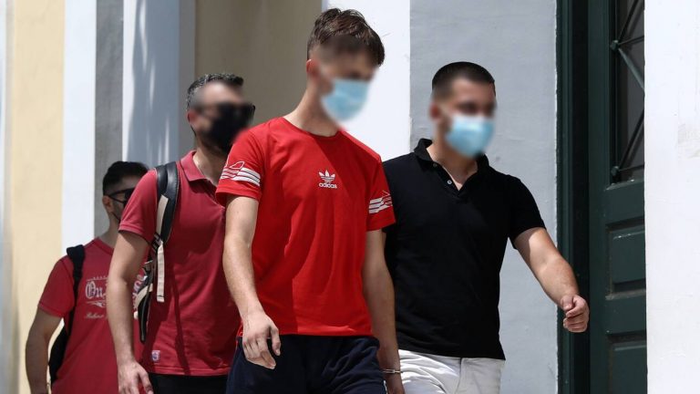 Ποινική δίωξη για τον ομαδικό βιασμό της 19χρονης