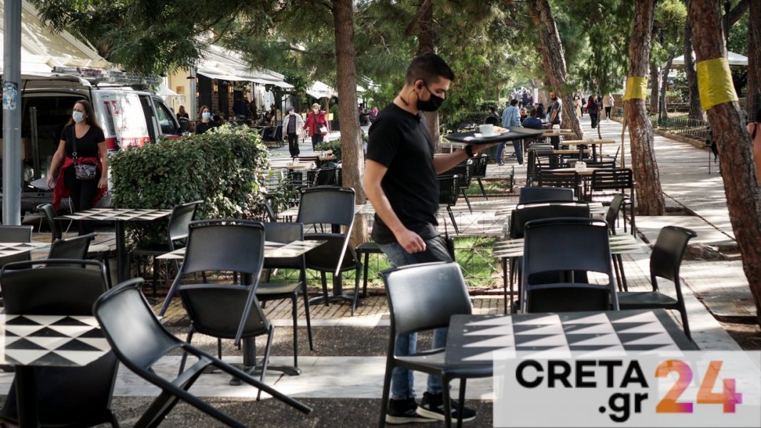 Καθήμενοι για όλο το καλοκαίρι – Η αποκάλυψη Γεωργιάδη στη σύσκεψη με καταστηματάρχες της Κρήτης