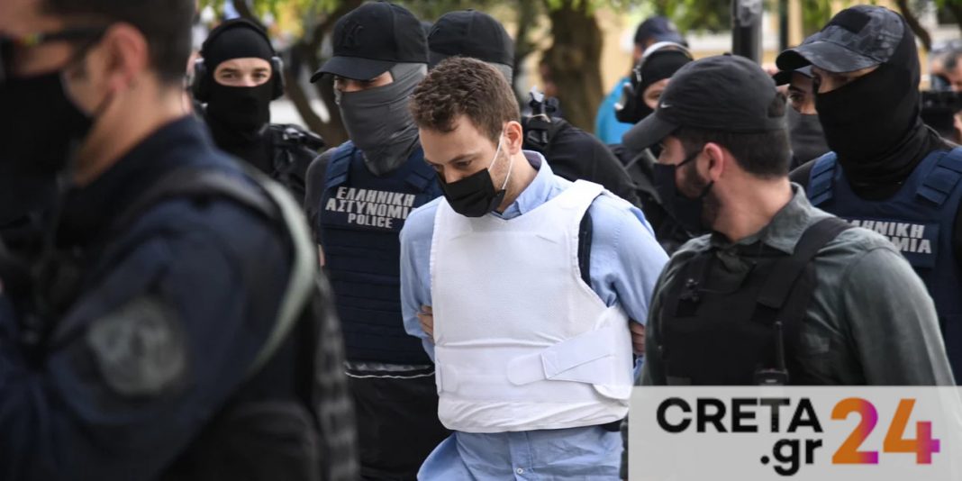 Γλυκά Νερά: Μοναδικός κατηγορούμενος ο Μπάμπης Αναγνωστόπουλος – Δεν προέκυψε συνεργός