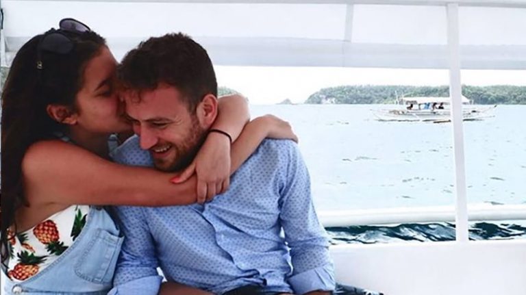 Γλυκά Νερά – Η Καρολάιν και το «μυστικό» της κάμερας – Τι έψαχνε την ημέρα της δολοφονίας