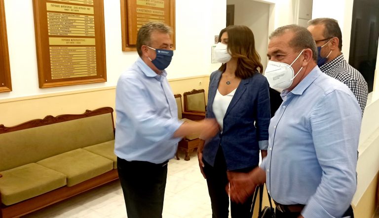 Αρναουτάκης και Νοτοπούλου τα… είπαν για τον τουρισμό και την τοπική ανάπτυξη