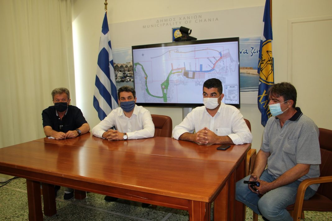Κρήτη: Παρουσιάστηκε η μελέτη αποκατάστασης της πλακόστρωσης στο Ενετικό Λιμάνι (εικόνες)