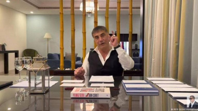 DW: Το σκάνδαλο της μαφίας αγγίζει τον Ερντογάν – Εν αναμονή αποκαλύψεων