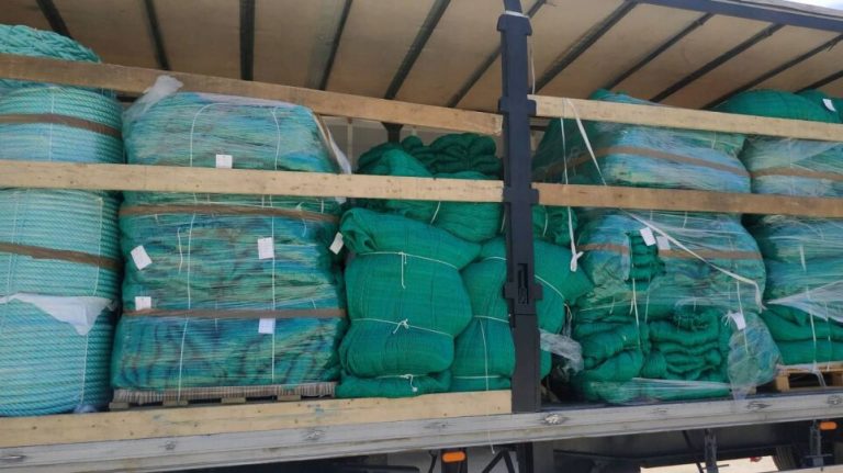 Βρέθηκαν 65 κιλά κάνναβης σε ασυνόδευτο φορτηγό στο λιμάνι