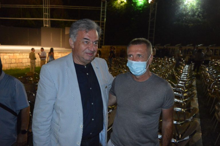 Ο Γ. Λογιάδης στην βραδιά του ΟΦΗ