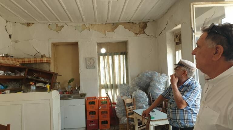 Ηράκλειο: Μηχανικοί του δήμου ελέγχουν τα κτίρια μετά το σεισμό
