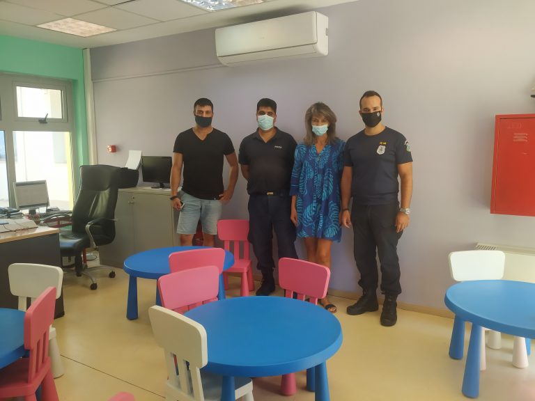 Στο πλευρό των παιδιών οι αστυνομικοί του Ηρακλείου (εικόνες)