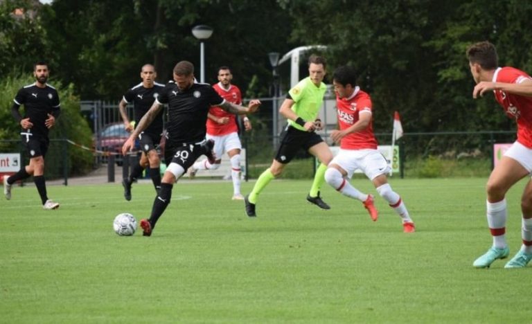 Ηττα του ΟΦΗ υπο το βλέμμα του Φαν Σίπ