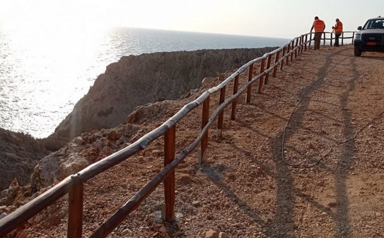 Τοποθετήθηκαν προστατευτικά κιγκλιδώματα στα Σεϊτάν Λιμάνια