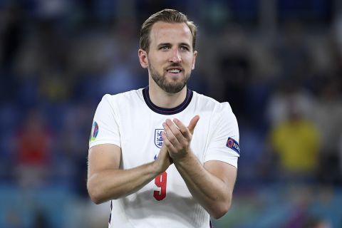 Η Αγγλία στον τελικό, ξόρκισε την κατάρα 2-1 τη Δανία