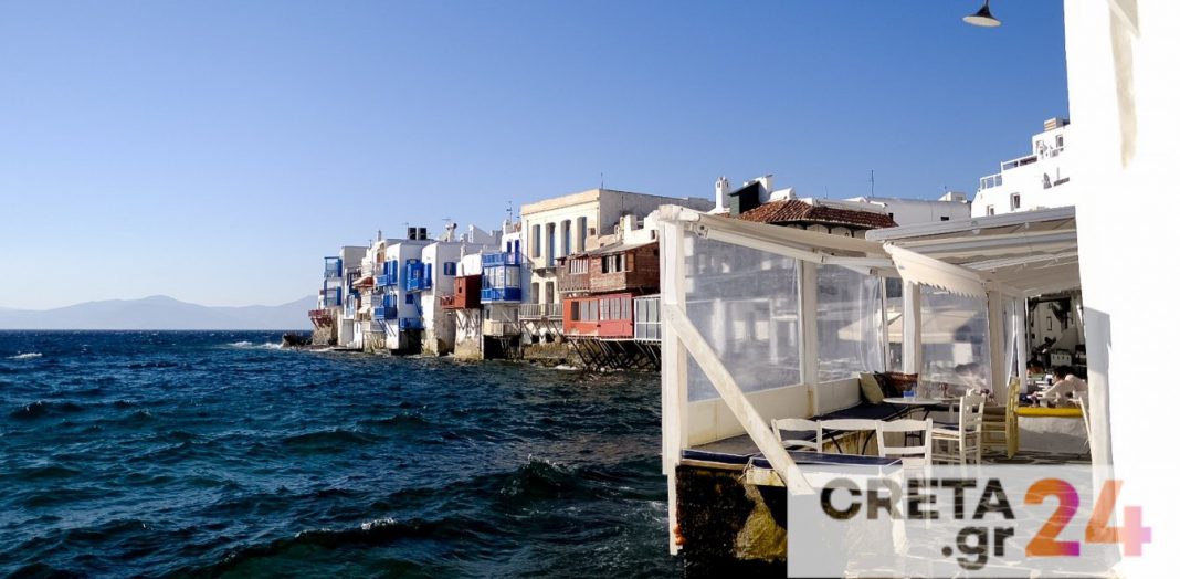 Πώς «κοκκίνισε» η μισή Ελλάδα -Τα 8 που νησιά βρίσκονται ένα βήμα πριν το lockdown και τα μέτρα