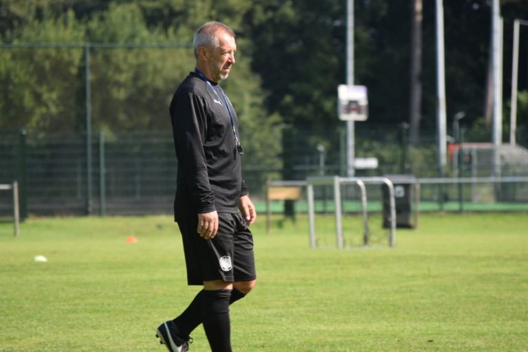 Προβληματισμένος ο Νίκος Νιόπλιας-Τι είπε για εμφάνιση και κούραση (VIDEO)