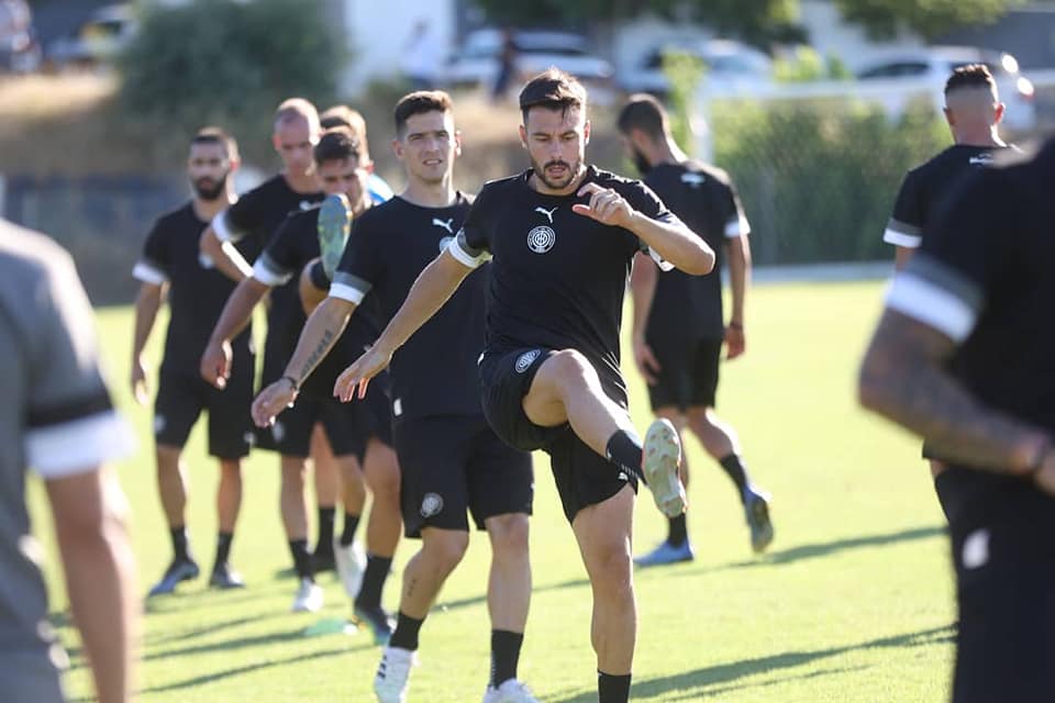 ΟΦΗ: Σε συνθήκες καύσωνα οι πρώτες προπονήσεις