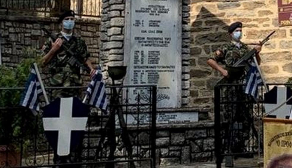 16χρονος λιποθύμησε κι έπεσε πάνω σε στρατιωτική ξιφολόγχη