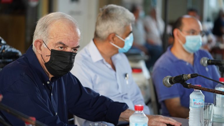 Με επιτυχία η ενημερωτική εκδήλωση για τα εμβόλια στα Καμίνια