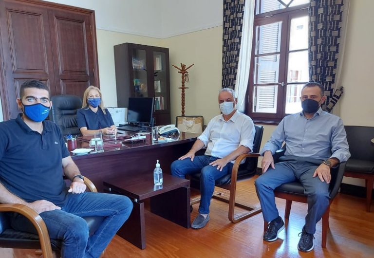 Στην Αποκεντρωμένη Διοίκηση ο Ευρωβουλευτής  Μανώλης Κεφαλογιάννης