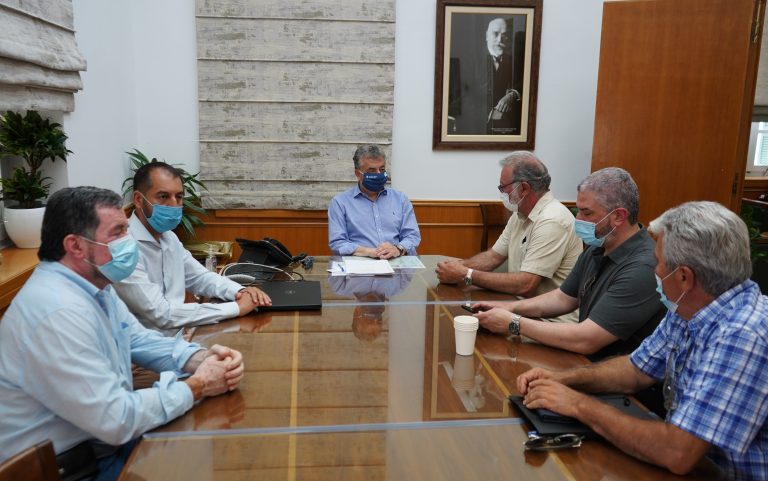 Με τον νεοκλεγμένο Πρόεδρο της Παγκρητικής Ένωσης Αμερικής συναντήθηκε ο Περιφερειάρχης