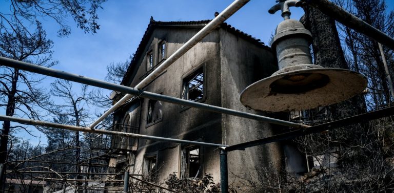 Φωτιά – Σταϊκούρας: Χρηματοδότηση πληγέντων νοικοκυριών και επιχειρήσεων μέσω προκαταβολής