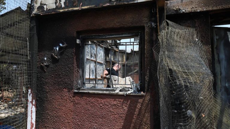 Σταϊκούρας: Ως το τέλος του Αυγούστου θα γίνουν οι πρώτες ενισχύσεις στους πυρόπληκτους