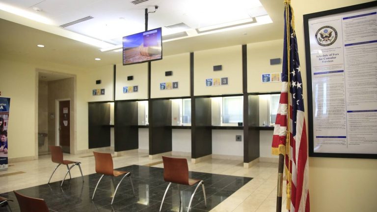 Αφγανιστάν: Nα εγκαταλείψουν άμεσα τη χώρα καλεί τους Αμερικανούς η πρεσβεία των ΗΠΑ