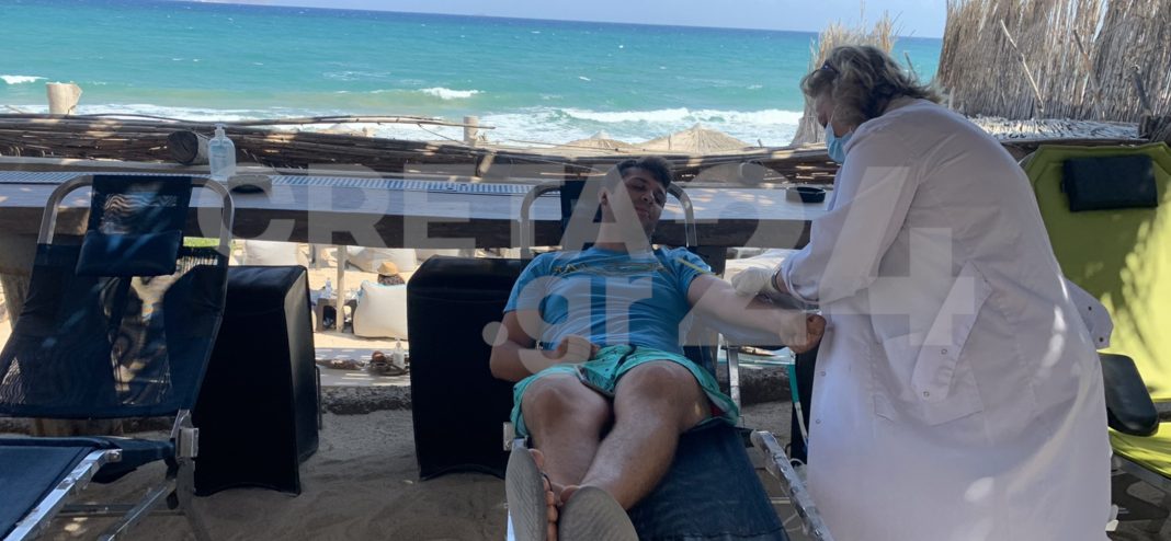 Ηράκλειο: Πήγαν στην παραλία για να δώσουν αίμα! (εικόνες)