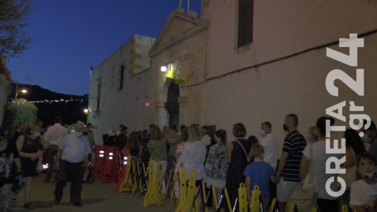 Κρήτη – Δεκαπενταύγουστος: Πλήθος κόσμου στην Ιερά Μονή Γωνιάς Οδηγήτριας