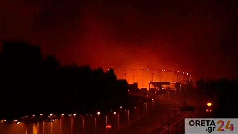Πέρασε την εθνική οδό η φωτιά προς την μεριά του Αγίου Στεφάνου