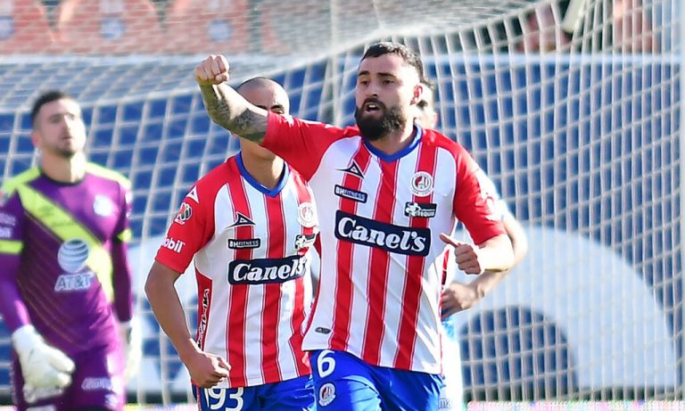 Ενας πρωταθλητής Χιλής στον ΟΦΗ