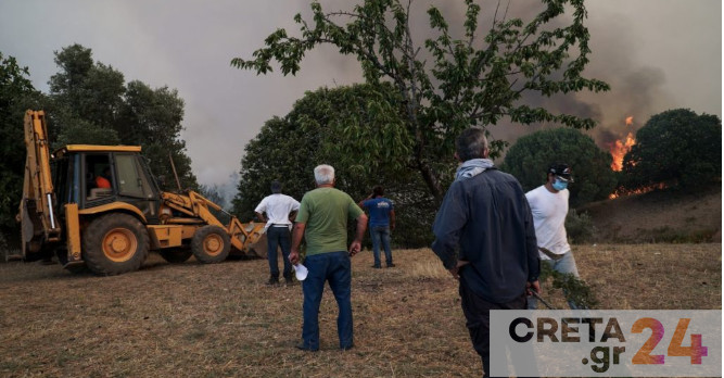 Ηλεία: Πύρινη «κόλαση» – Εκκενώθηκαν οικισμοί, ξεκίνησαν να πετούν τα εναέρια μέσα