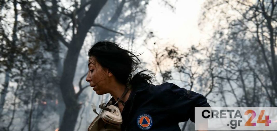 Συγκλονίζει η Κρητικιά εθελόντρια Κατερίνα Ιωαννίδου: Περιμέναμε μια θεϊκή παρέμβαση για να σωθούμε