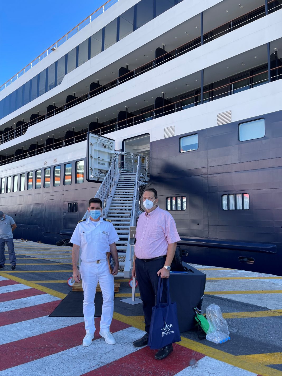 Στο λιμάνι του Ηρακλείου το VIP κρουαζιερόπλοιο «Word Navigator»
