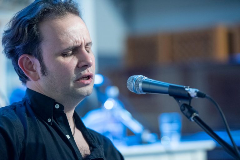 Κρήτη: «Η ζωή είναι ωραία» με το Γιάννη Κασσωτάκη