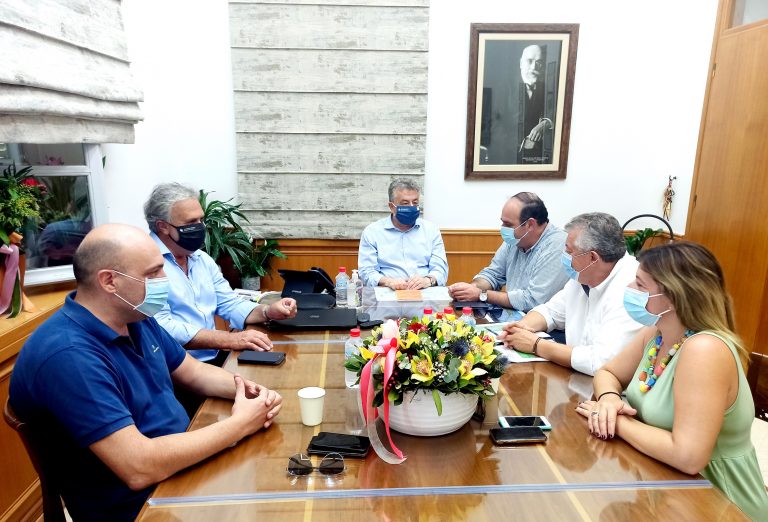 Η πορεία των έργων του ΕΣΔΑΚ στην συνάντηση της εκτελεστικής επιτροπής με τον Περιφερειάρχη Κρήτης
