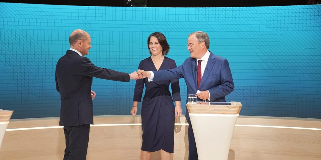 Γερμανία: Ο Ολαφ Σολτς νικητής του χθεσινού debate – «Θριαμβεύει στις δημοσκοπήσεις, ενώ ο Λάσετ αγωνίζεται»