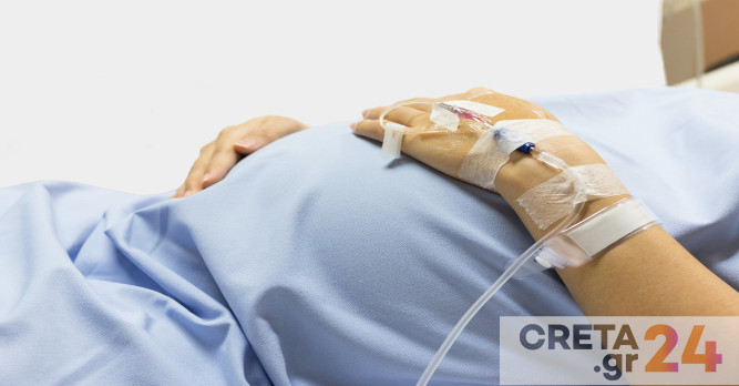 Κορωνοϊός: «Έκλαιγα εγώ κι οι νοσοκόμες μαζί» – Συγκινεί γυναίκα που γέννησε ενώ ήταν διασωληνωμένη