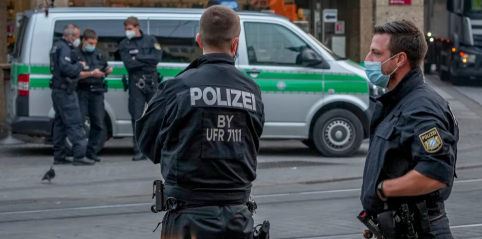 Σοκ στη Γερμανία: Υπάλληλος πρατηρίου έκανε σύσταση σε πελάτη για μάσκα και εκείνος τον σκότωσε