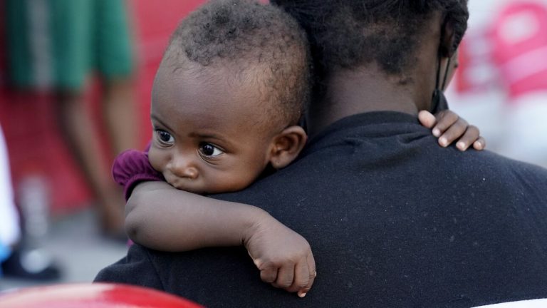 ΗΠΑ: Μπλόκο από τη Γερουσία στη νόμιμη παραμονή εκατομμυρίων μεταναστών