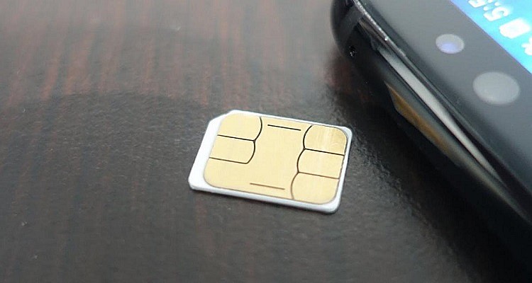 Σοβαρή καταγγελία για πολυκατάστημα – Παρακολουθεί τους πελάτες μέσω της κάρτας SIM