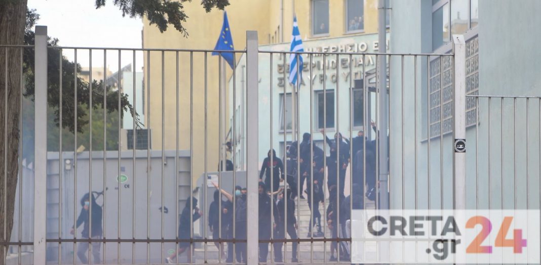 Επεισόδια σε σχολείο στη Σταυρούπολη: Παρέμβαση εισαγγελέα ζητεί η Κεραμέως