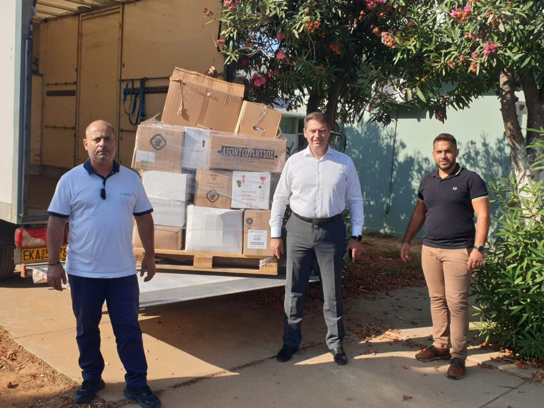 Αποστολή ειδών πρώτης ανάγκης στους πυρόπληκτους